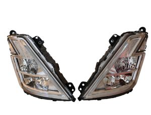 2X NEUE OE HALOGEN SCHEINWERFER H7 LAMPEN VOLVO FM5 LKW FMX 2020 -23752821 + 23752820